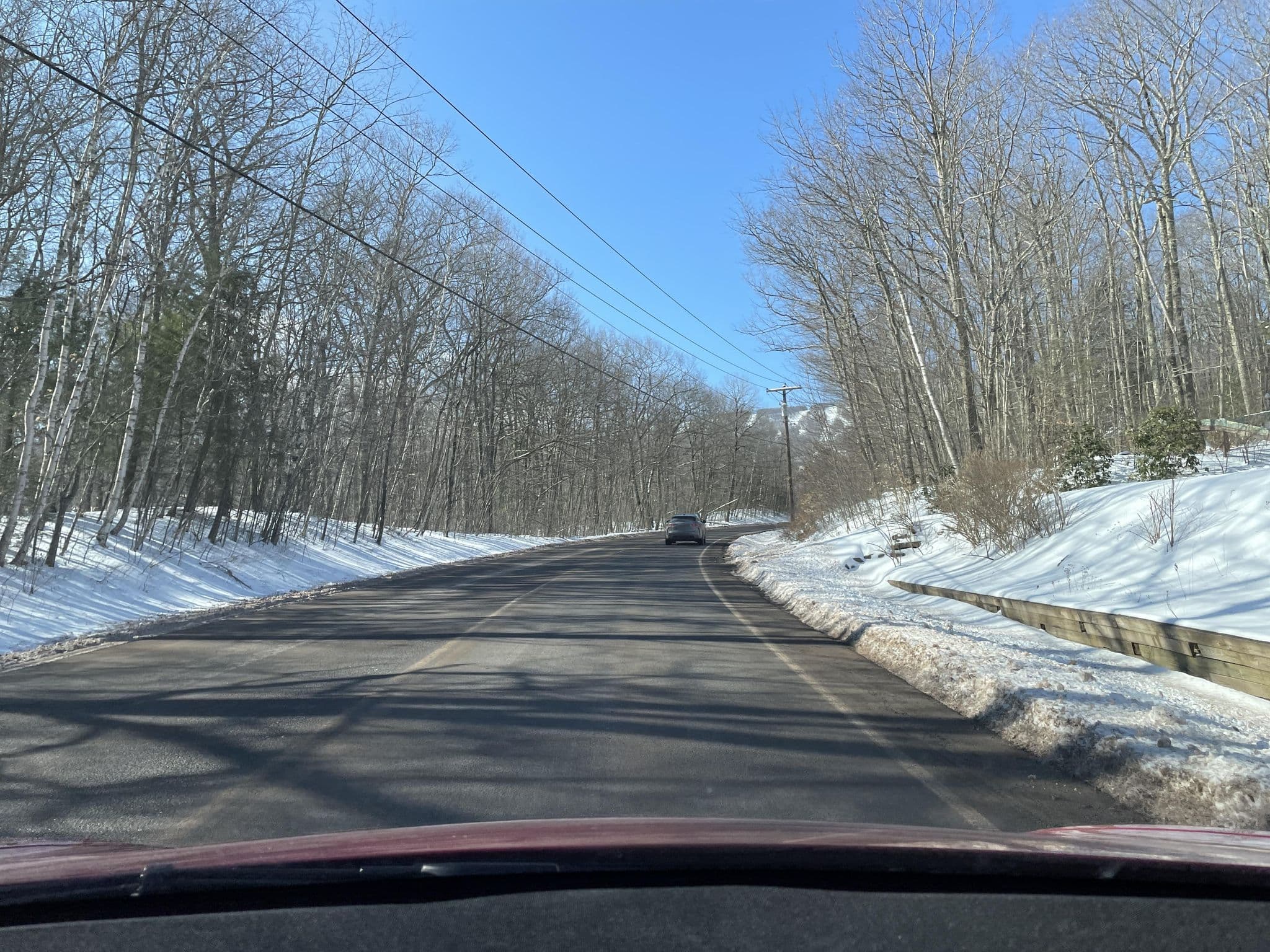 Street view near Alpine Four Seasons Lodge, Shokan — © lklepner (CC BY-SA · Mapillary)