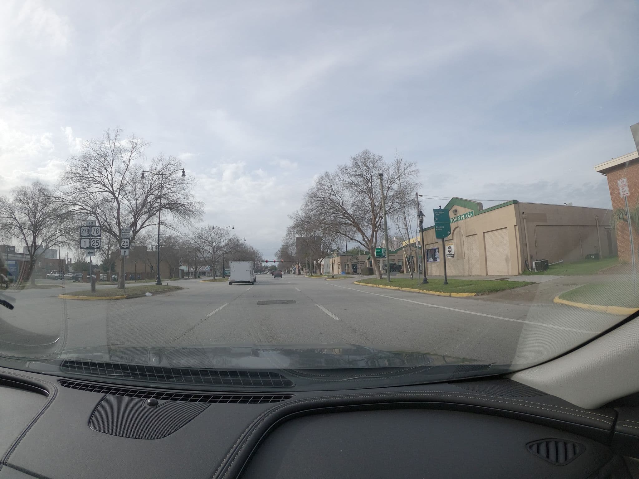 Street view near Americas Best Value Inn, Augusta — © atze02 (CC BY-SA · Mapillary)