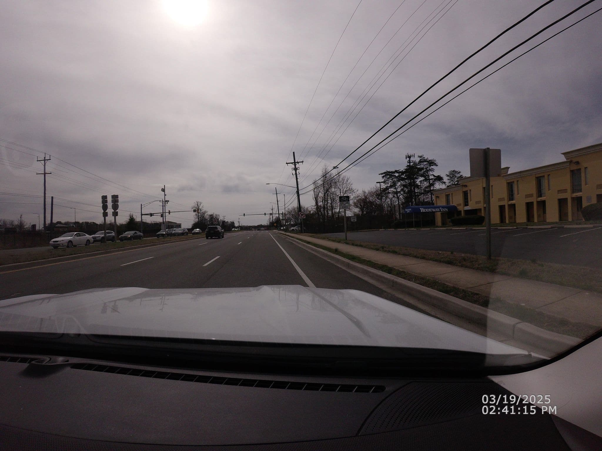 Street view near Rodeway Inn, Morningside — © hramirez (CC BY-SA · Mapillary)