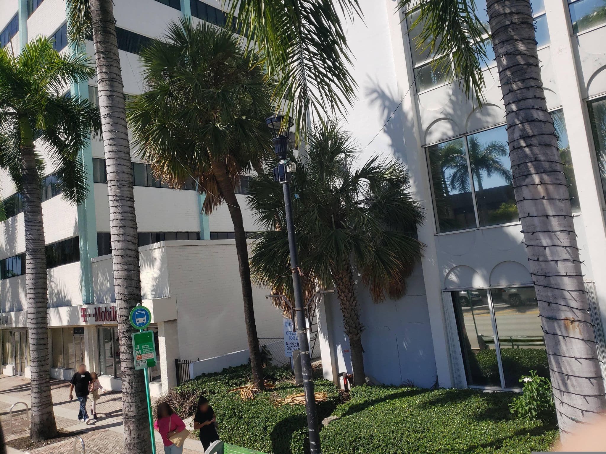 Street view near Luxury Rentals Miami Beach, Miami Beach