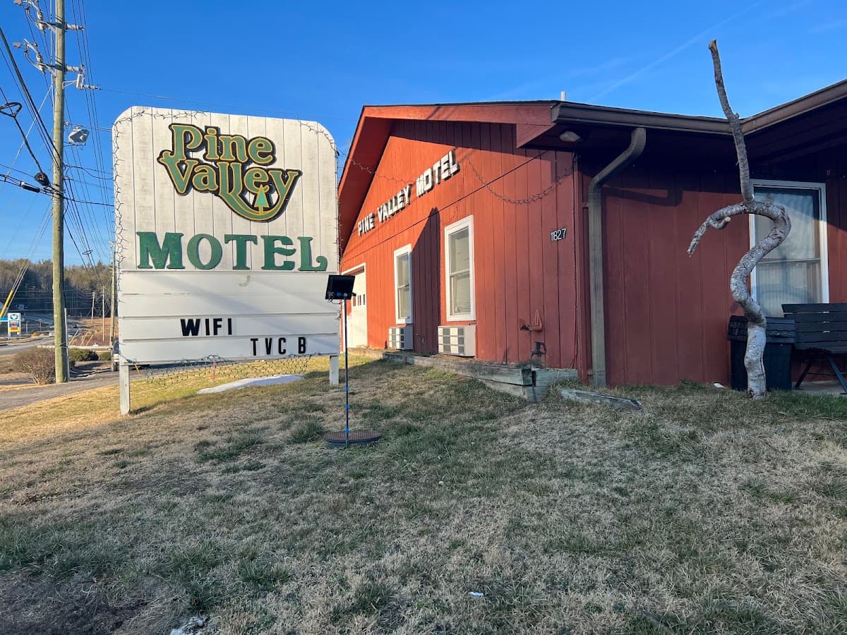 Pine Valley Motel, Motel in Spruce Pine