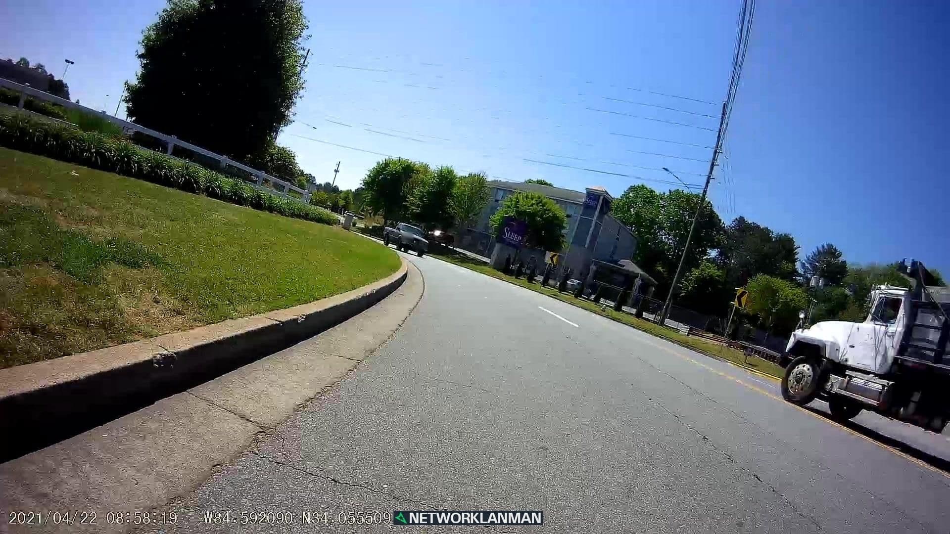 Street view near Red Roof Inn, Kennesaw — © networklanman (CC BY-SA · Mapillary)