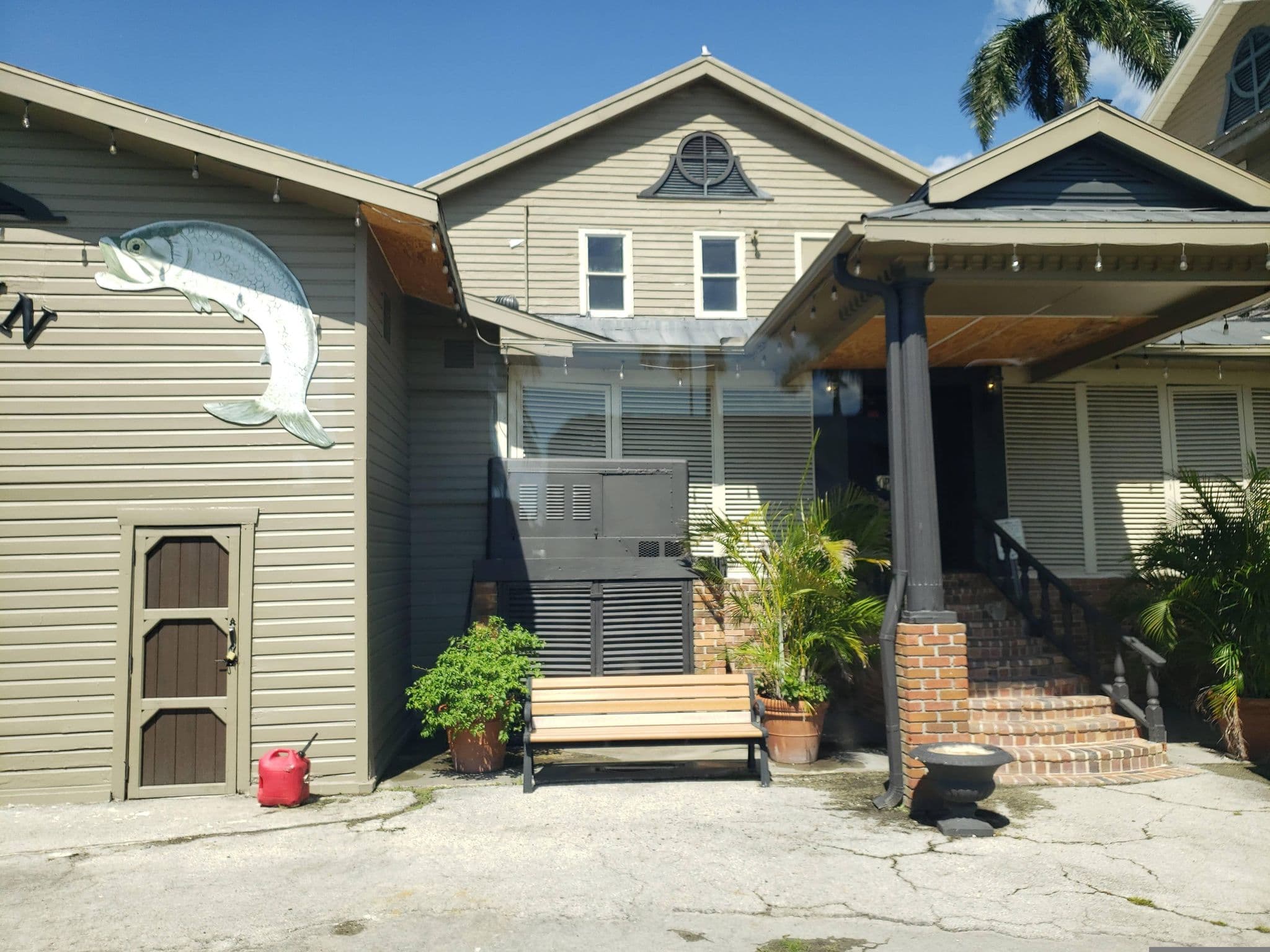 Street view near Rod and Gun Club, Marco Island — © mapfool (CC BY-SA · Mapillary)