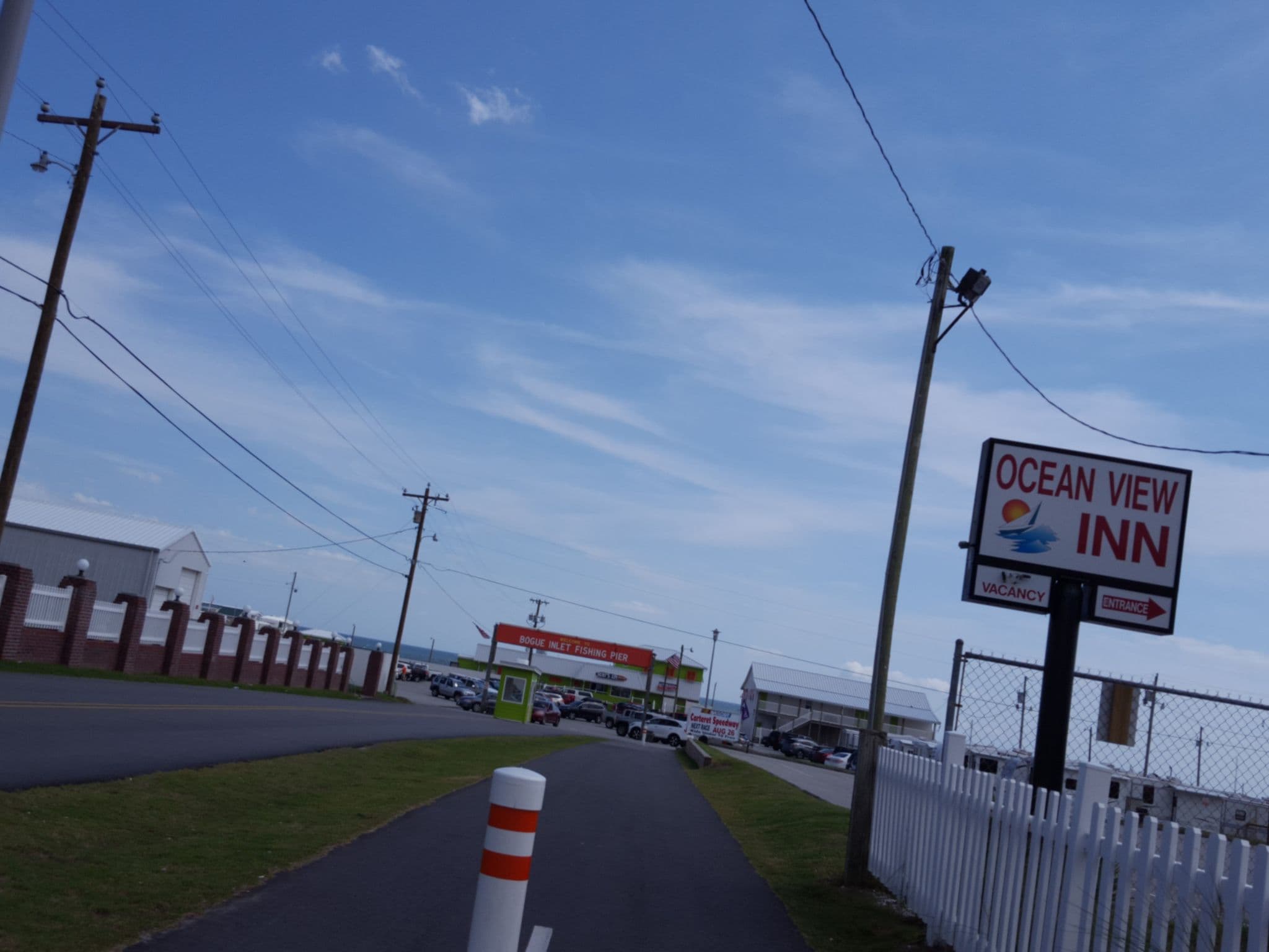 Street view near Ocean View Inn, Cape Carteret — © sparks (CC BY-SA · Mapillary)