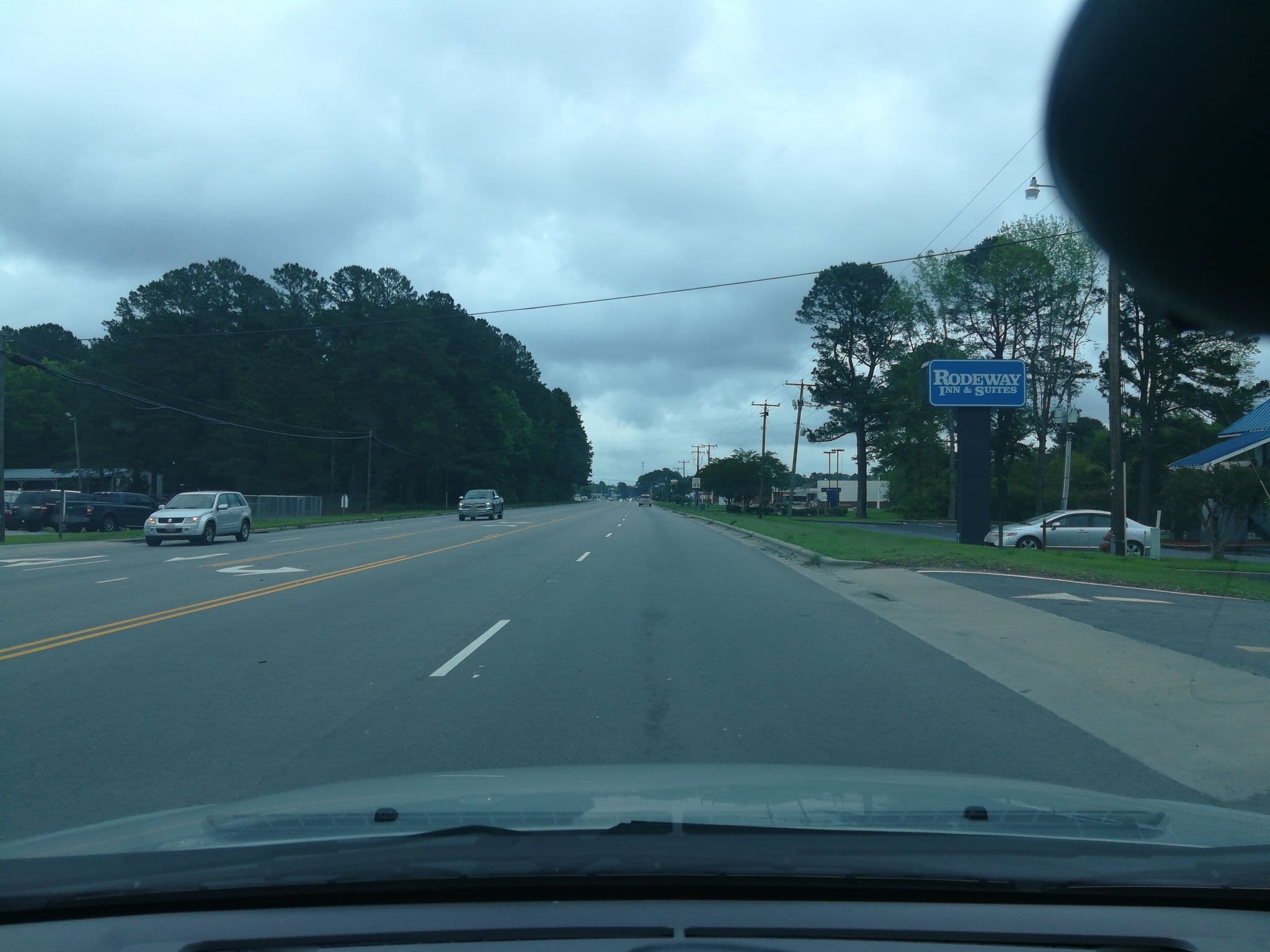 Street view near Rodeway Inn & Suites Plymouth Hwy 64, Edenton — © rivermont (CC BY-SA · Mapillary)