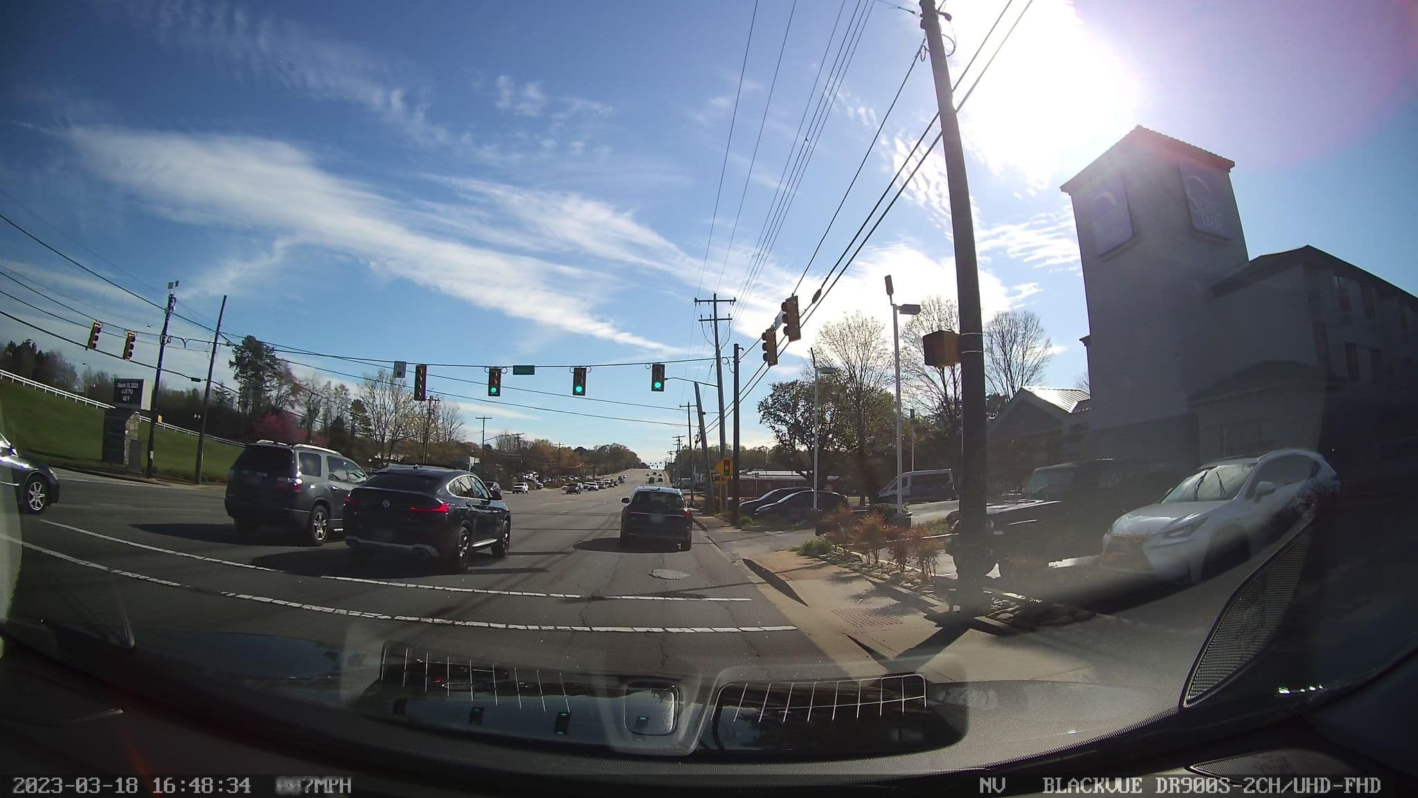 Street view near Sleep Inn, Dunean — © miken (CC BY-SA · Mapillary)