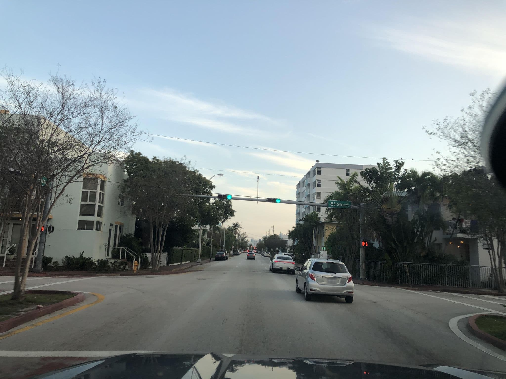 Street view near Beachside Apartment Hotel, Surfside — © laye (CC BY-SA · Mapillary)