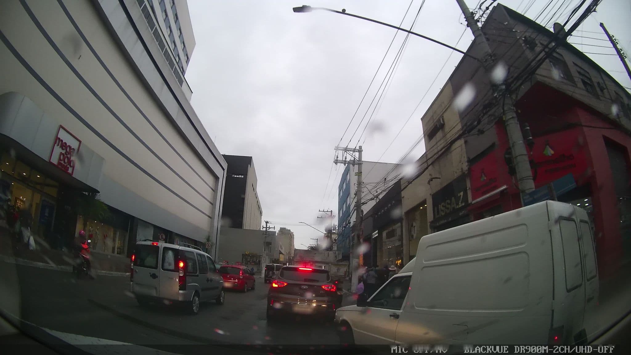 Street view near Hotel Mega Polo, Pari — © marciosampaio (CC BY-SA · Mapillary)