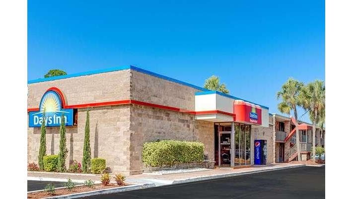 Days Inn by Wyndham Bradenton - Near the Gulf, Hotel in West Samoset