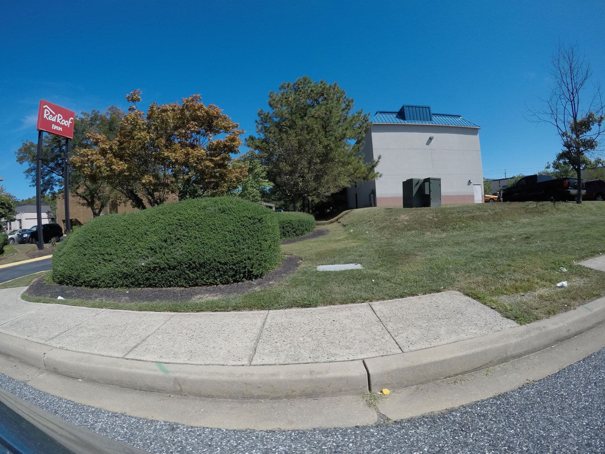 Street view near Holiday Inn Express, Edgewood — © m86 (CC BY-SA · Mapillary)