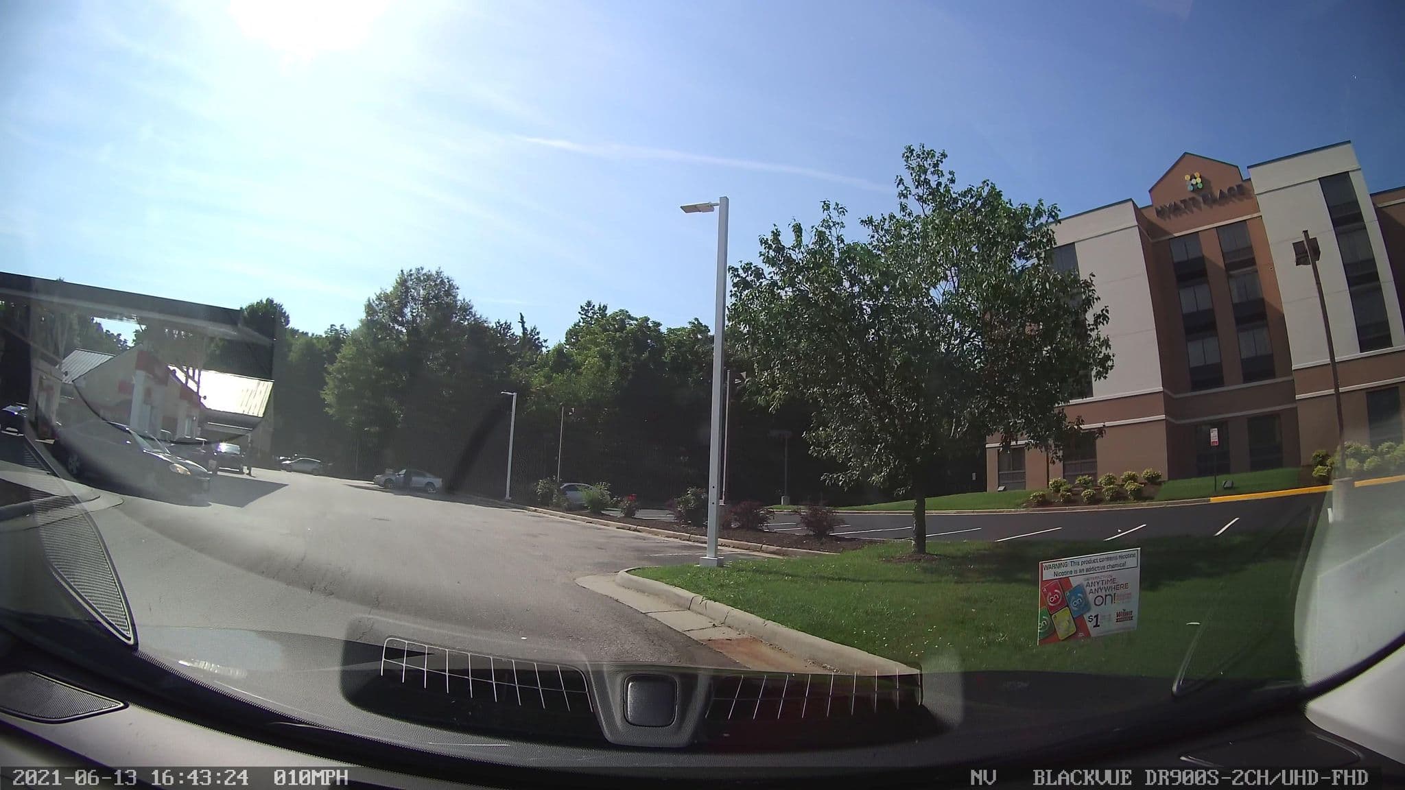 Street view near Hyatt Place, Enon — © miken (CC BY-SA · Mapillary)