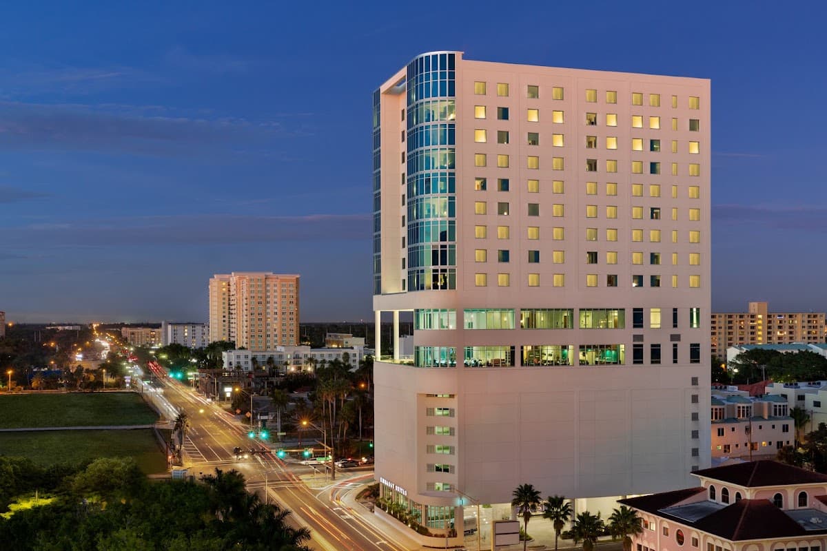 Embassy Suites by Hilton Sarasota, Hotel in Sarasota