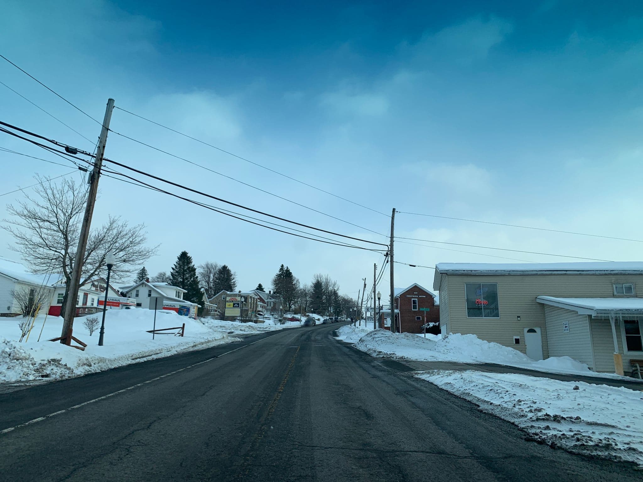 Street view near Charlies Motel & Hurryback Tavern, Frostburg — © mdroads (CC BY-SA · Mapillary)