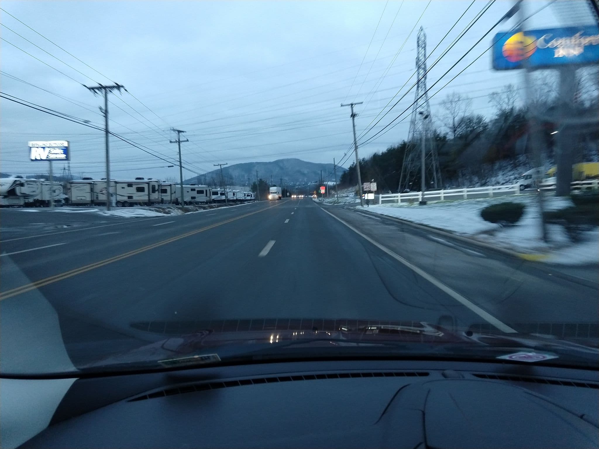 Street view near Comfort Inn Troutville - Roanoke North, Laymantown — © kwrigh01 (CC BY-SA · Mapillary)