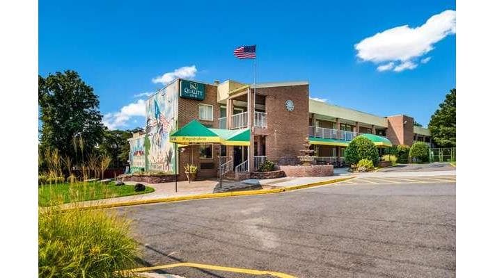 Quality Inn Mount Vernon, Hotel in Groveton