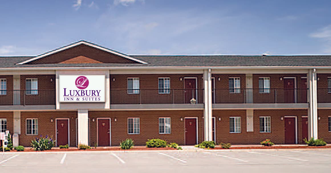 Luxbury Inn & Suites, Hotel in Maryville
