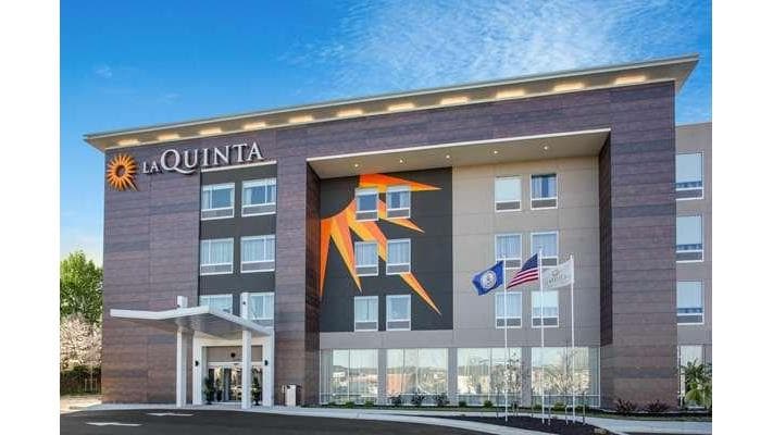 La Quinta Inn & Suites Manassas Va-Dulles Airport, Hotel in Yorkshire