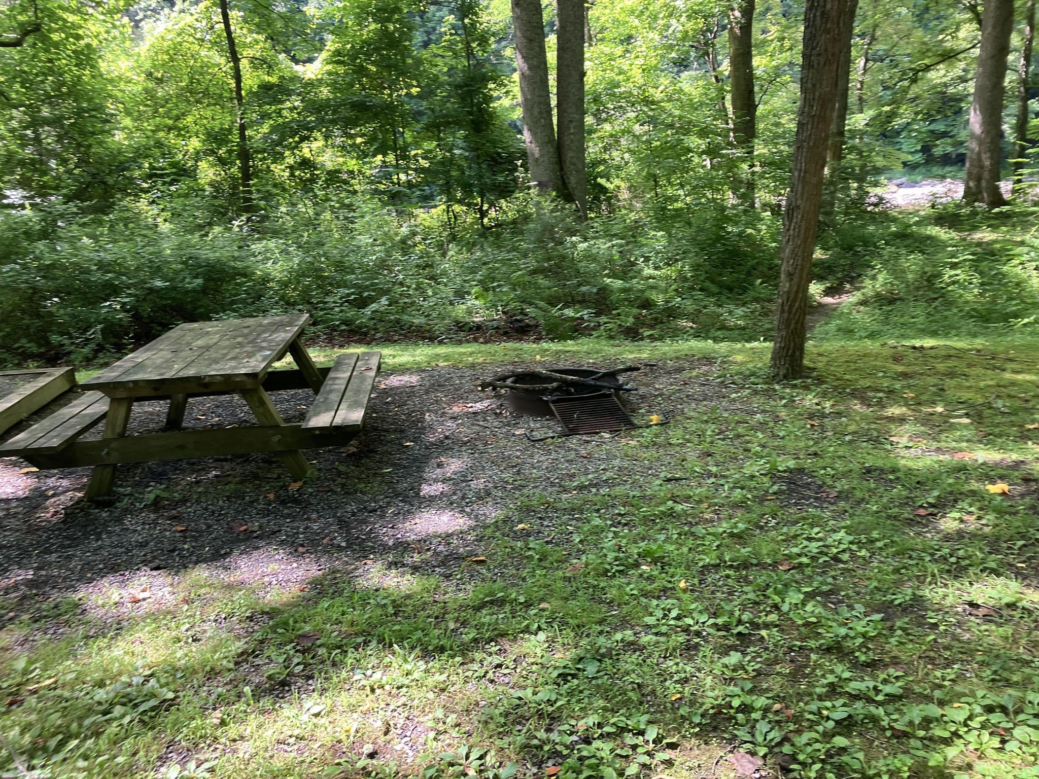 Street view near Mile 78.5 Campsite, Marlinton — © AnonymousAntelope (CC BY-SA · Mapillary)