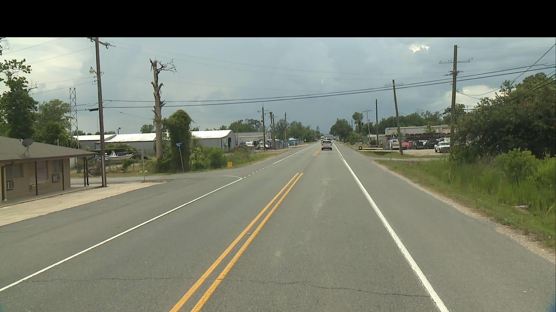 Street view near Relax Inn, Sulphur — © WR2_2023 (CC BY-SA · Mapillary)