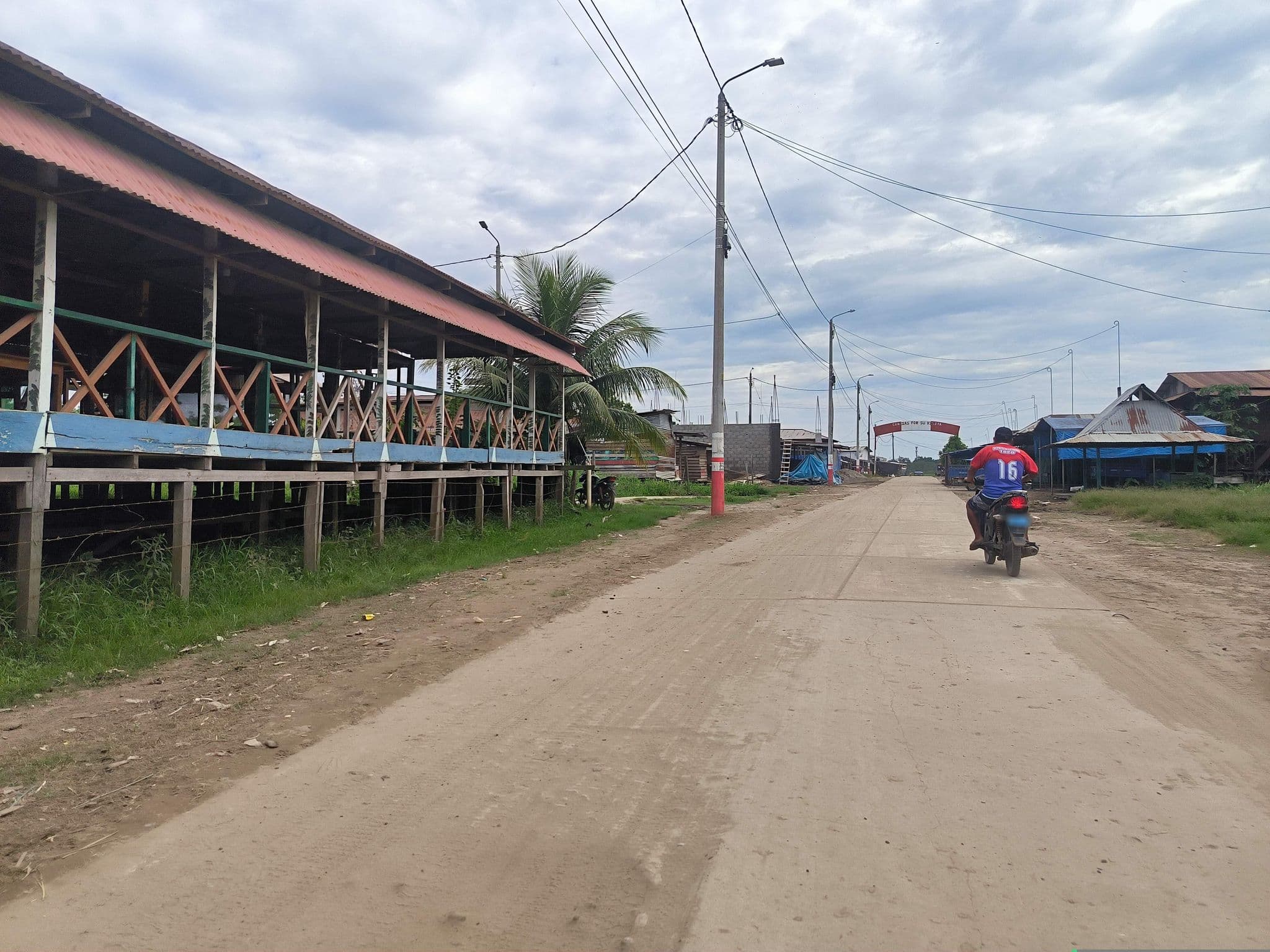 Street view near Gamboa, Tabatinga — © johnarupire (CC BY-SA · Mapillary)