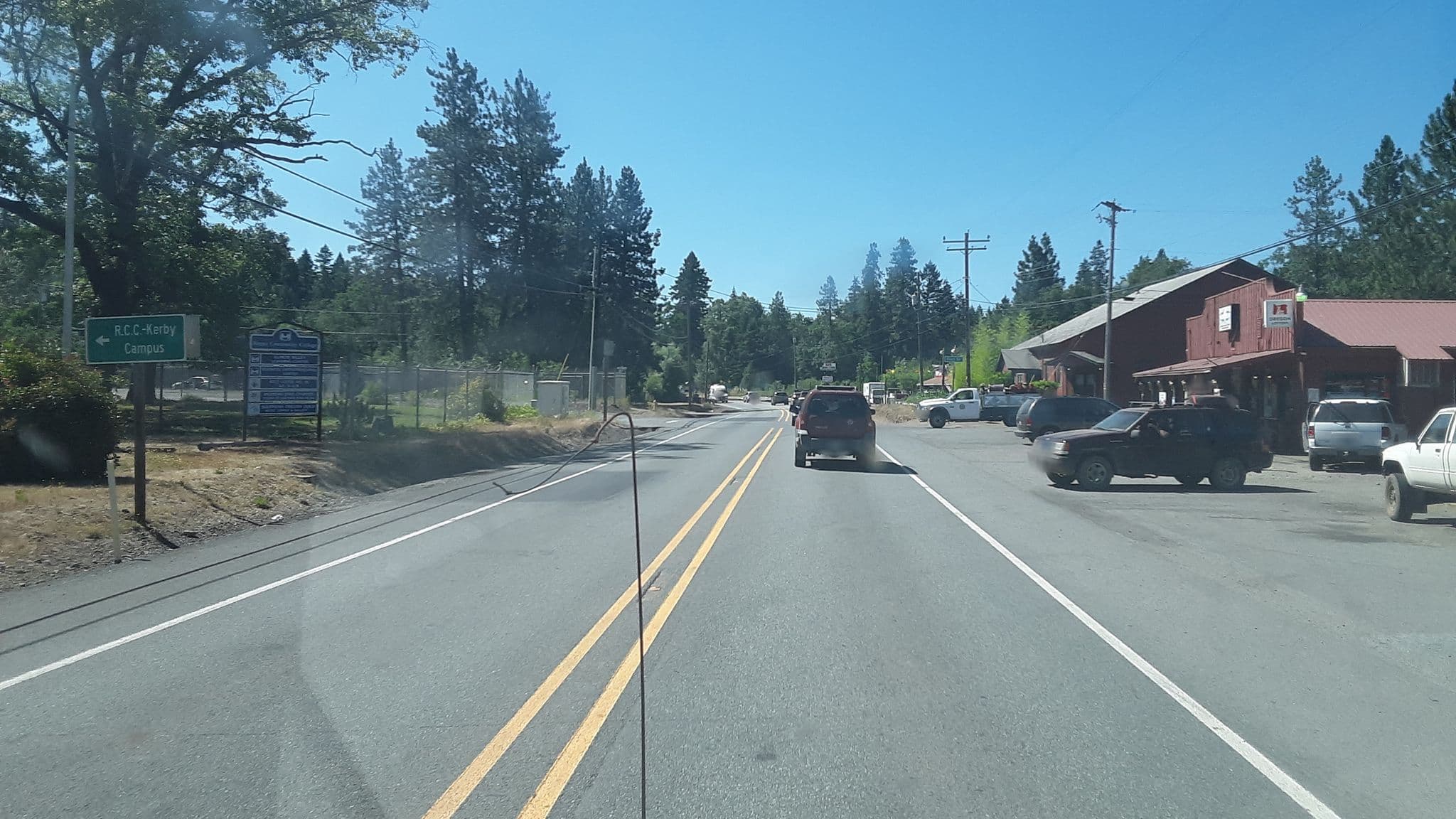 Street view near Kerbyville Inn, Cave Junction — © jbthemilker (CC BY-SA · Mapillary)