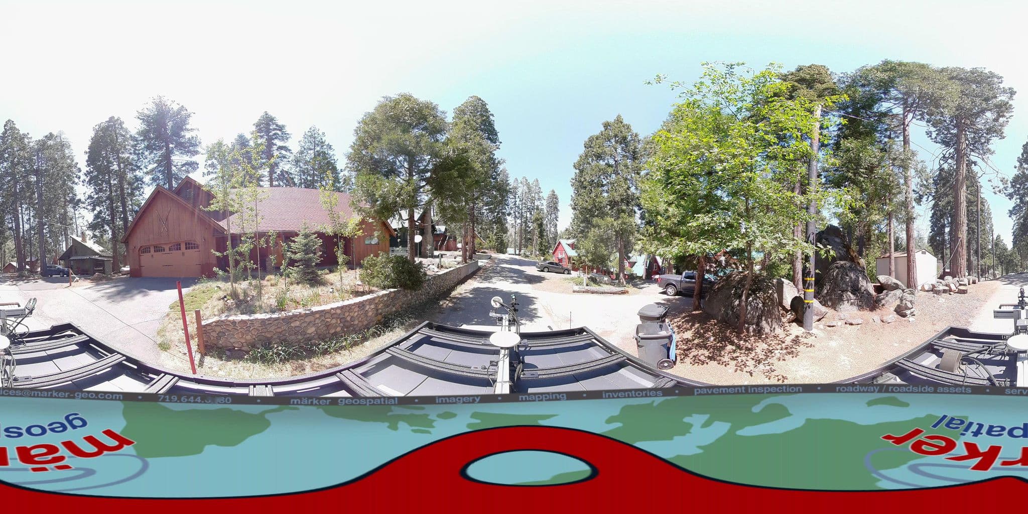 Street view near Elliot House Bed & Breakfast, Auberry — © marker_geo1 (CC BY-SA · Mapillary)