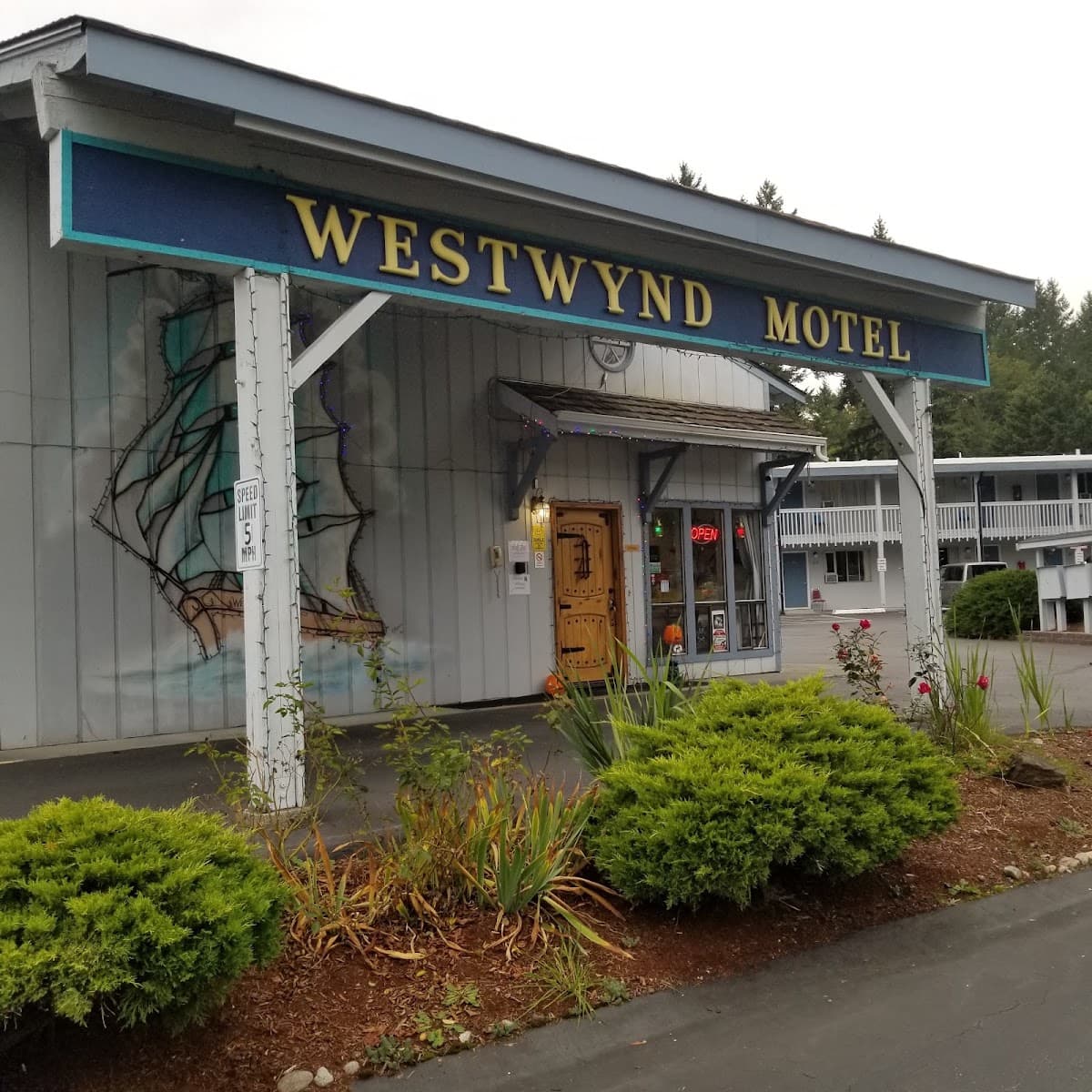 Westwynd Motel, Suites & Apartments, Motel in Purdy