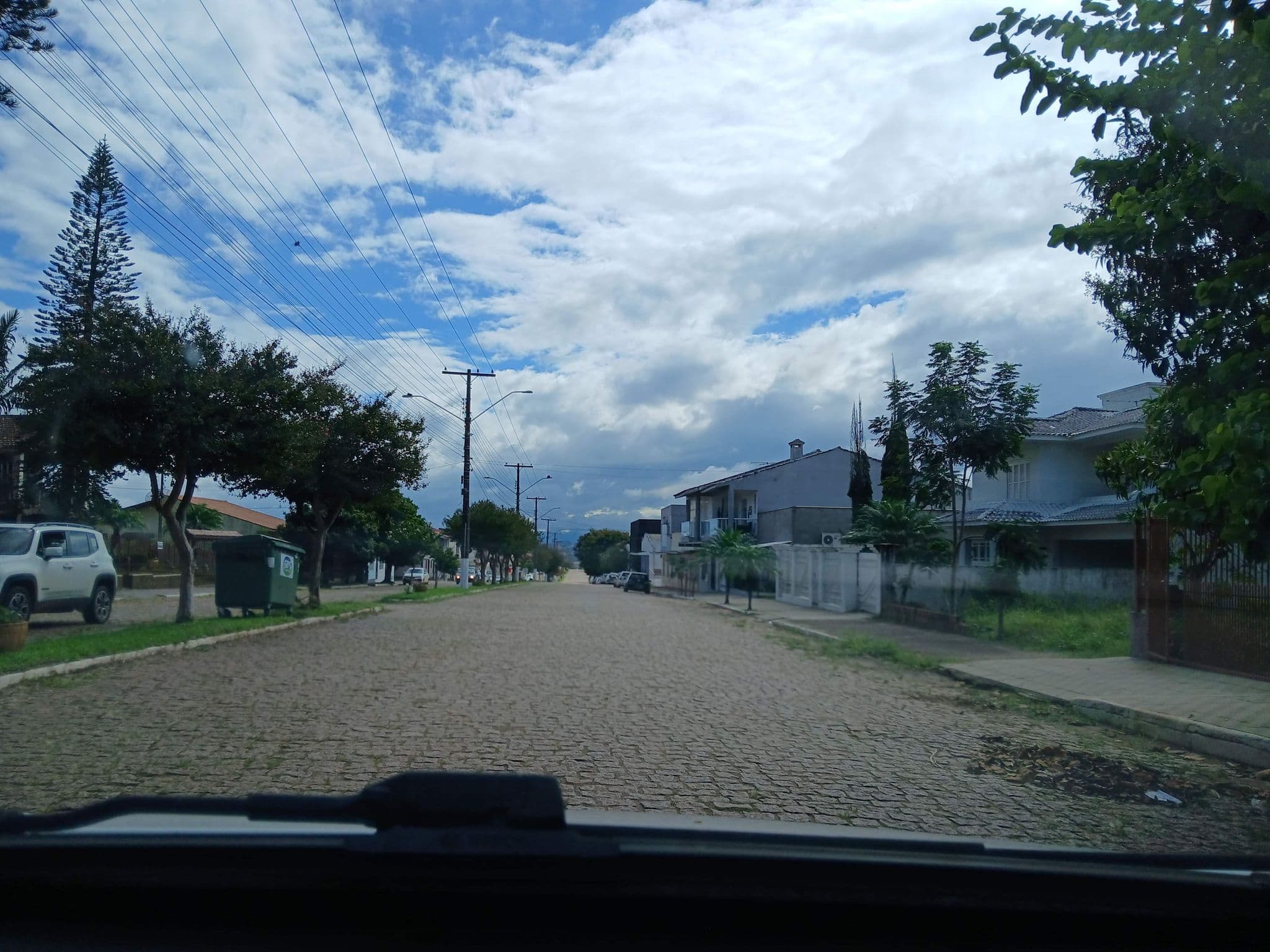 Street view near Hotel Ouro Preto, Restinga Sêca — © santamariense (CC BY-SA · Mapillary)