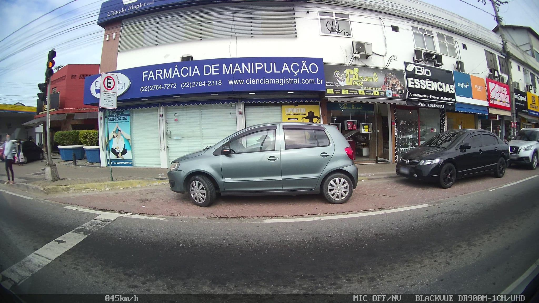 Street view near Pousada Kariba, Rio das Ostras — © kaart_2 (CC BY-SA · Mapillary)