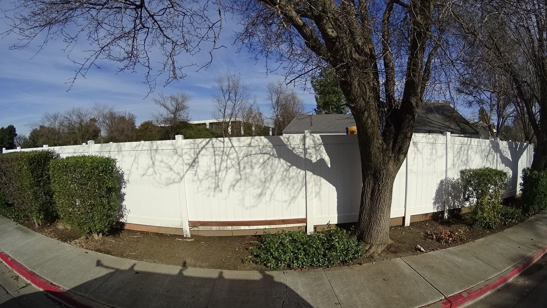 Street view near motel 6, Davis — © marker_geo (CC BY-SA · Mapillary)