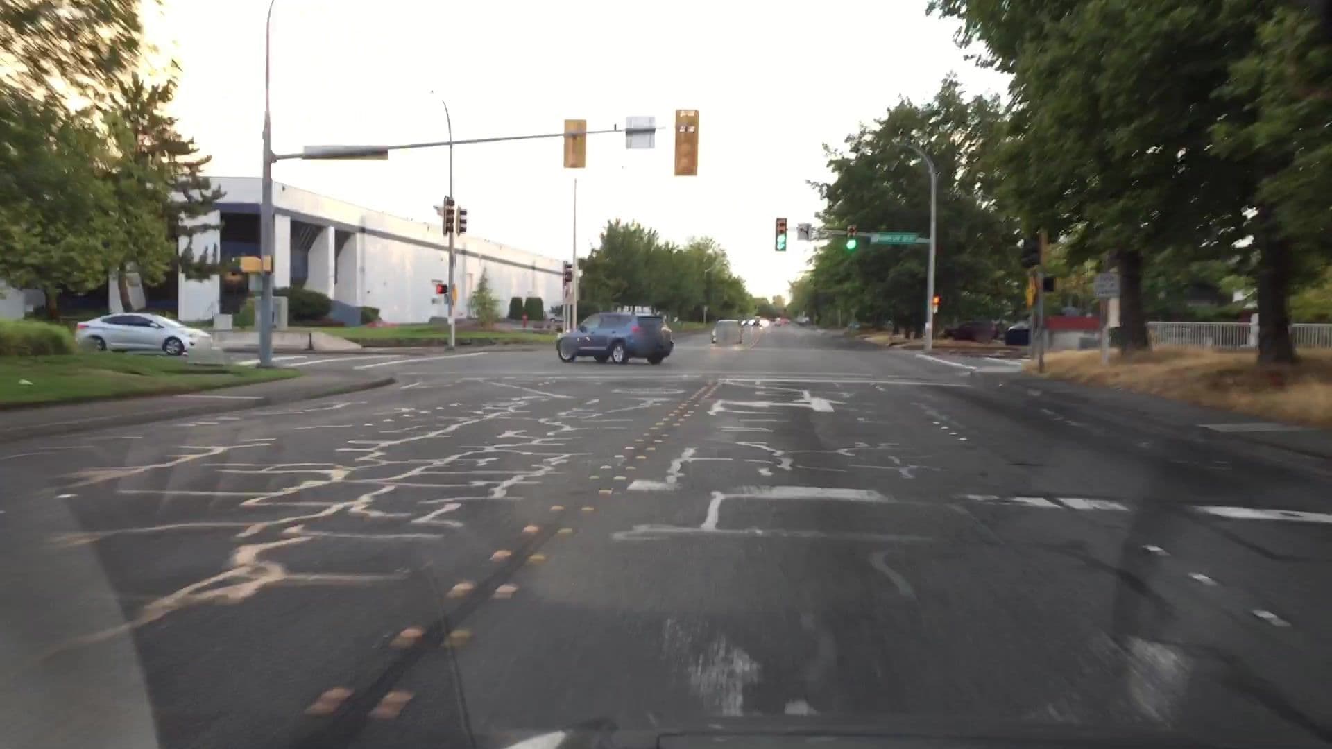 Street view near Tru, SeaTac — © lvl5 (CC BY-SA · Mapillary)