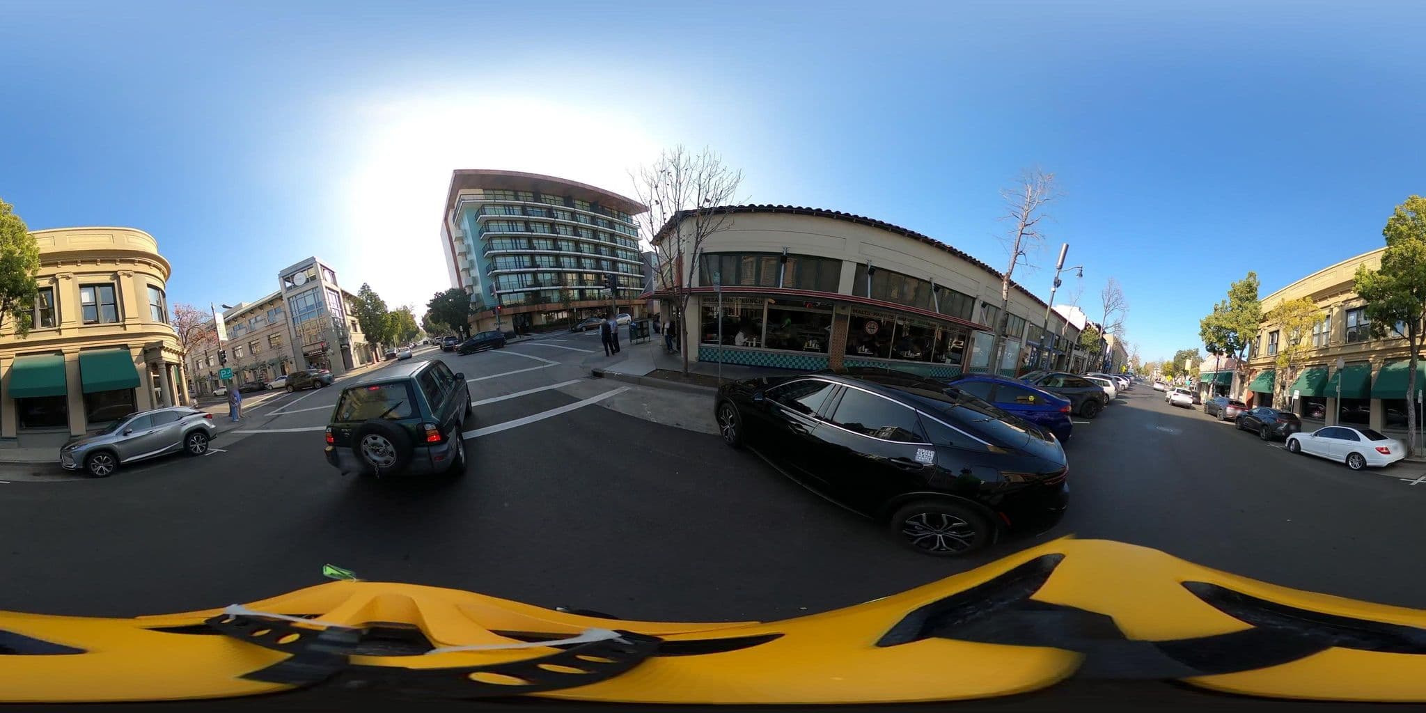 Street view near Epiphany Hotel, Palo Alto — © pixelpete (CC BY-SA · Mapillary)