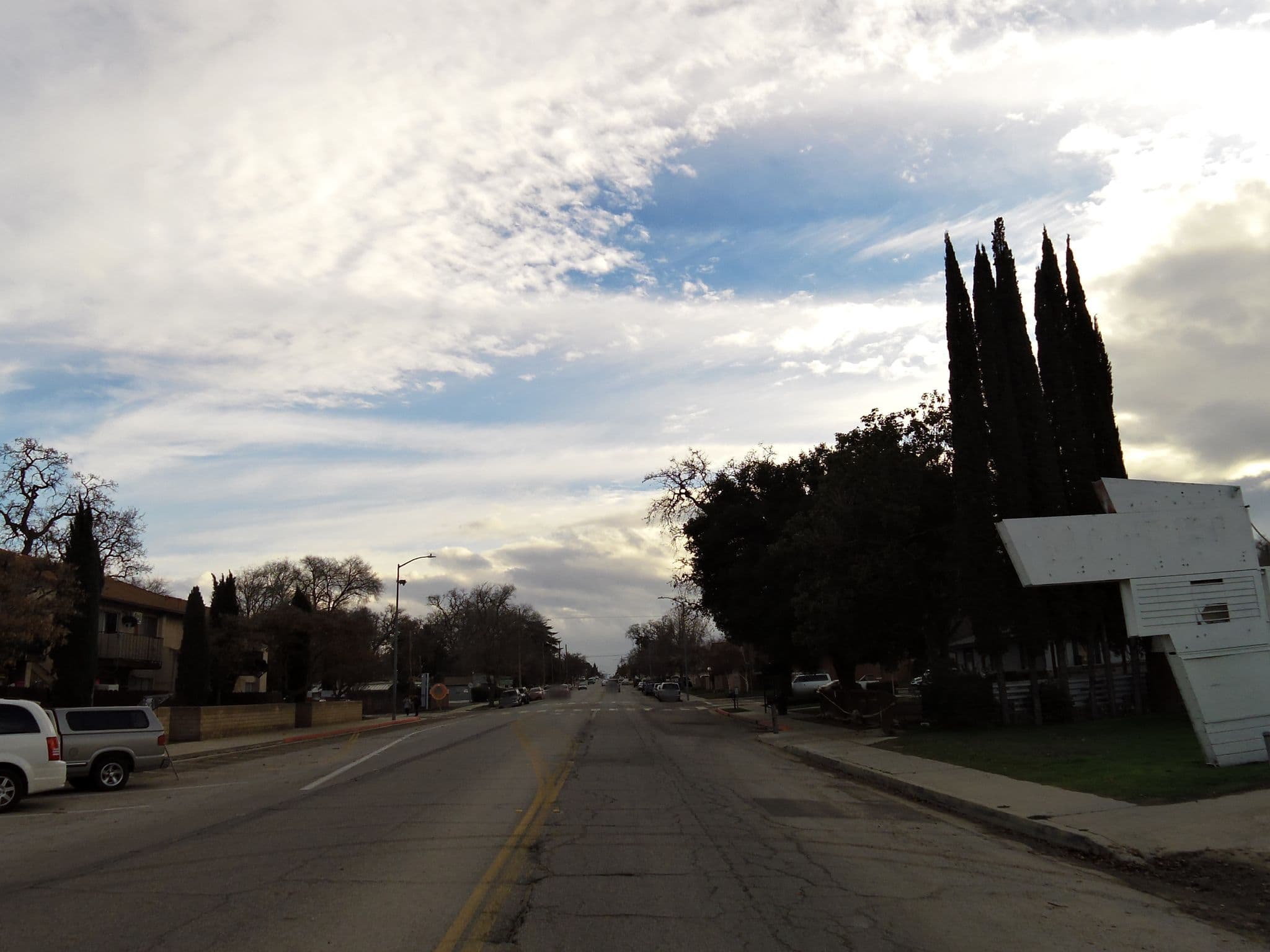 Street view near Avalon Motel, Paso Robles — © andrewsnow (CC BY-SA · Mapillary)