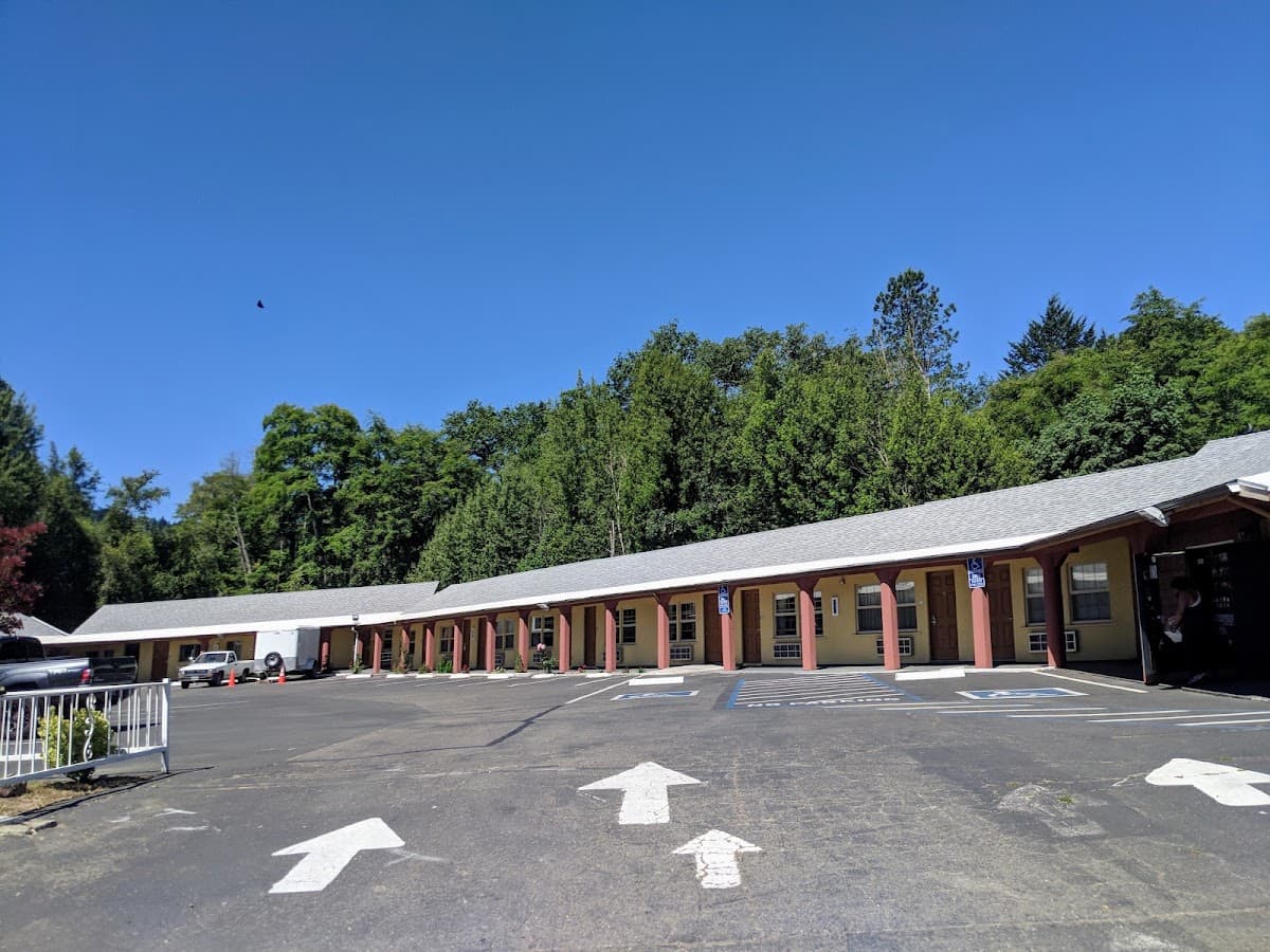 Western Village Inn, Motel in Willits