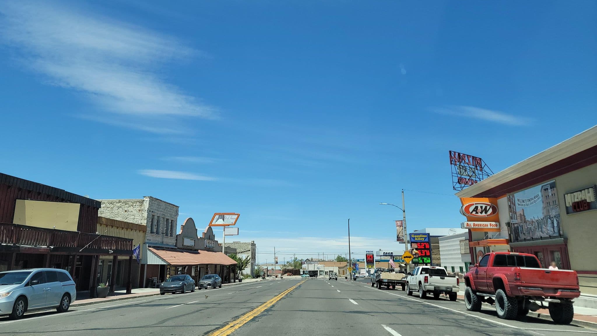Street view near Mizpah Hotel, Tonopah — © bekind (CC BY-SA · Mapillary)