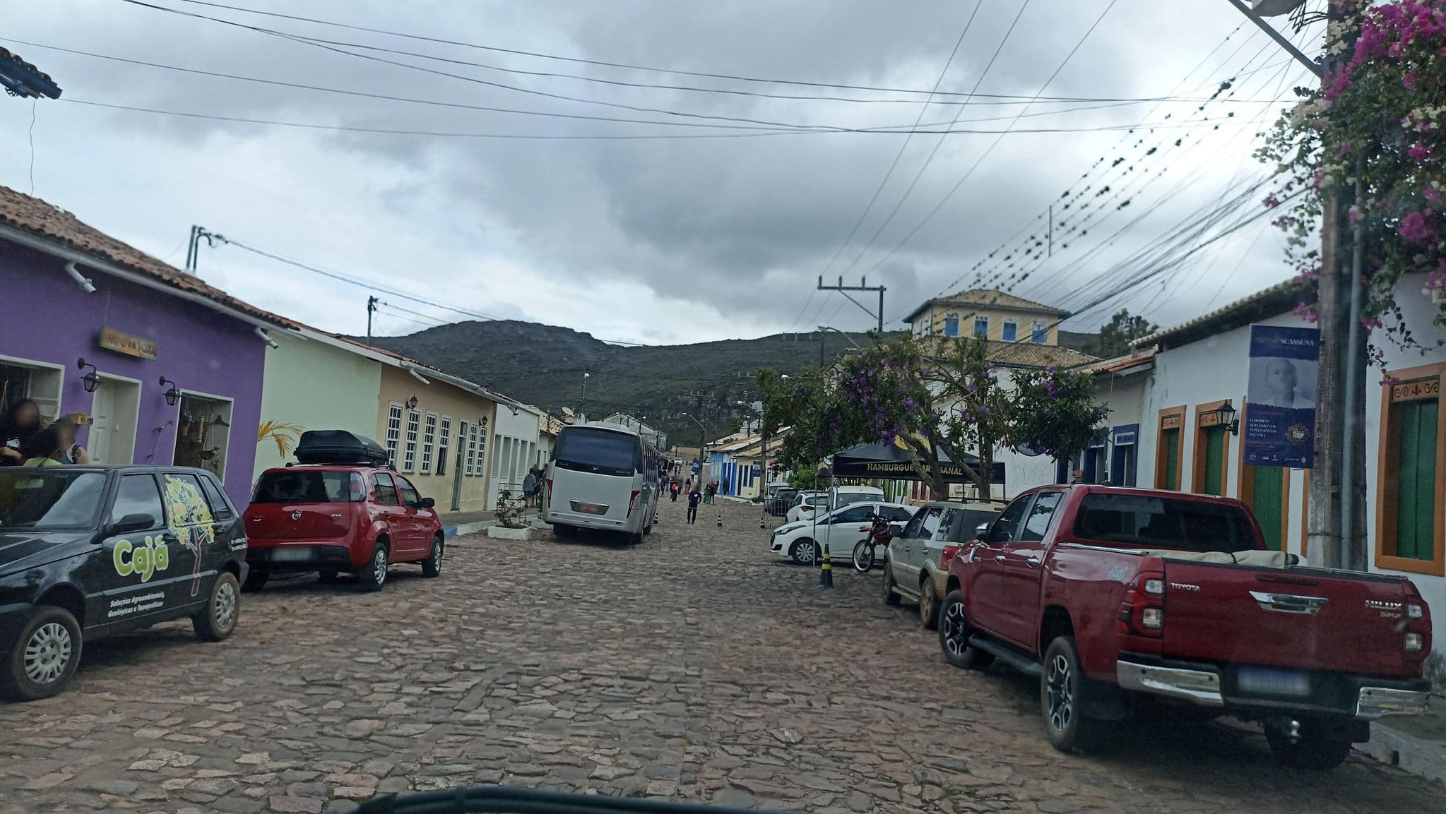 Street view near Pousada Mucugê, Mucugê — © MuitoAlemdasFronteiras (CC BY-SA · Mapillary)