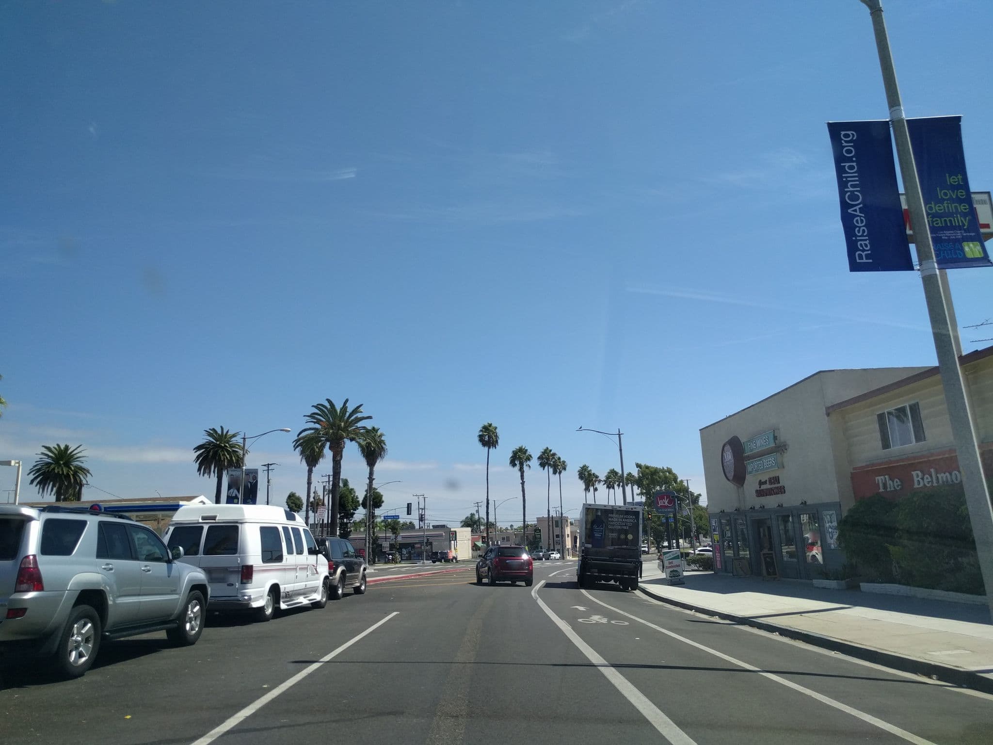 Street view near The Belmont Shore Inn, Long Beach — © mly_lax03 (CC BY-SA · Mapillary)