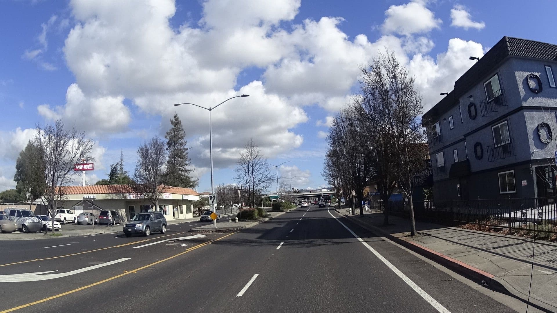 Street view near Vagabond Inn Executive Hayward, Longwood - Winton Grove — © bhousel (CC BY-SA · Mapillary)