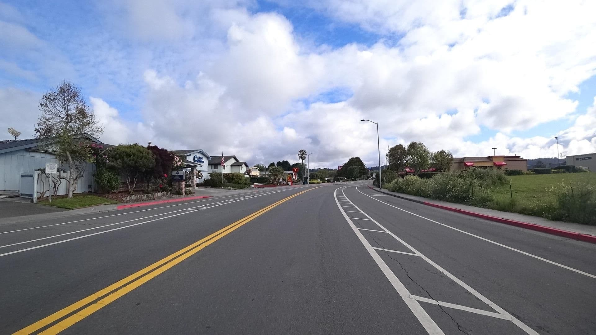 Street view near Best Western Arcata Inn, Arcata — © marker_geo (CC BY-SA · Mapillary)
