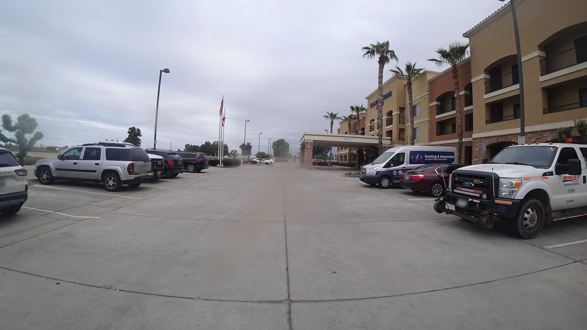 Street view near SpringHill Suites Madera, Parksdale — © marker_geo (CC BY-SA · Mapillary)