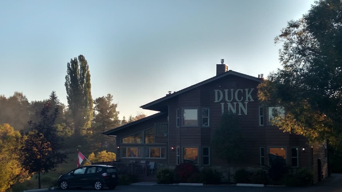 Duck Inn Lodge, Hotel in Whitefish