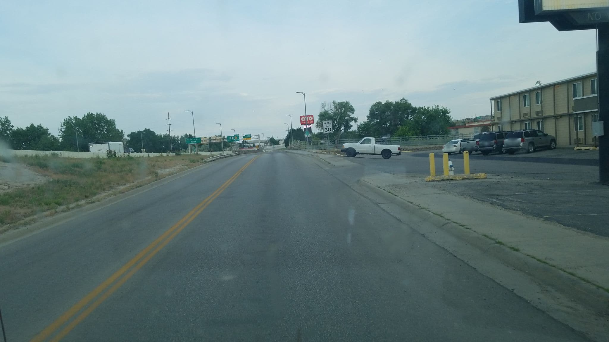 Street view near National 9 Inn, Casper — © jbthemilker (CC BY-SA · Mapillary)