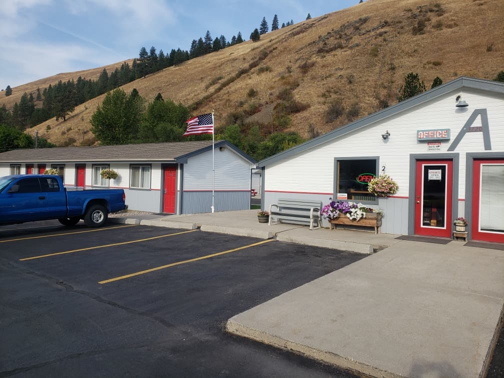 The Aspen Motel, Motel in East Missoula