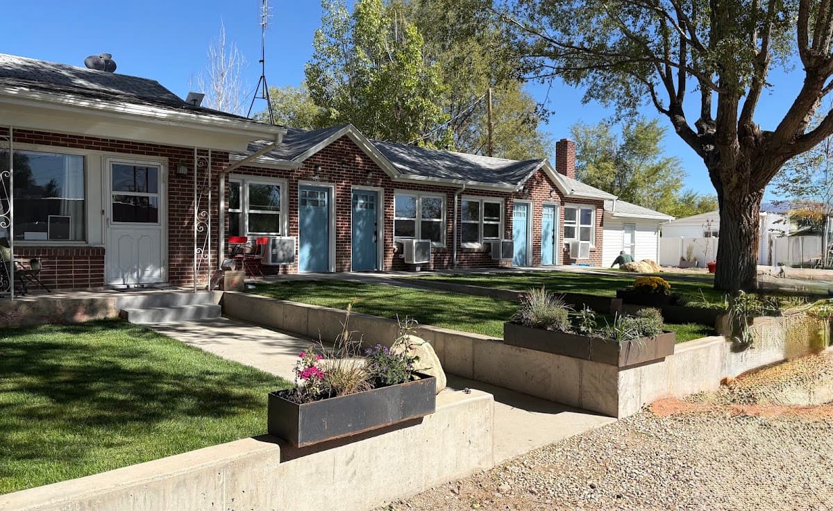 Country Paradise Motel, Motel in Centerfield