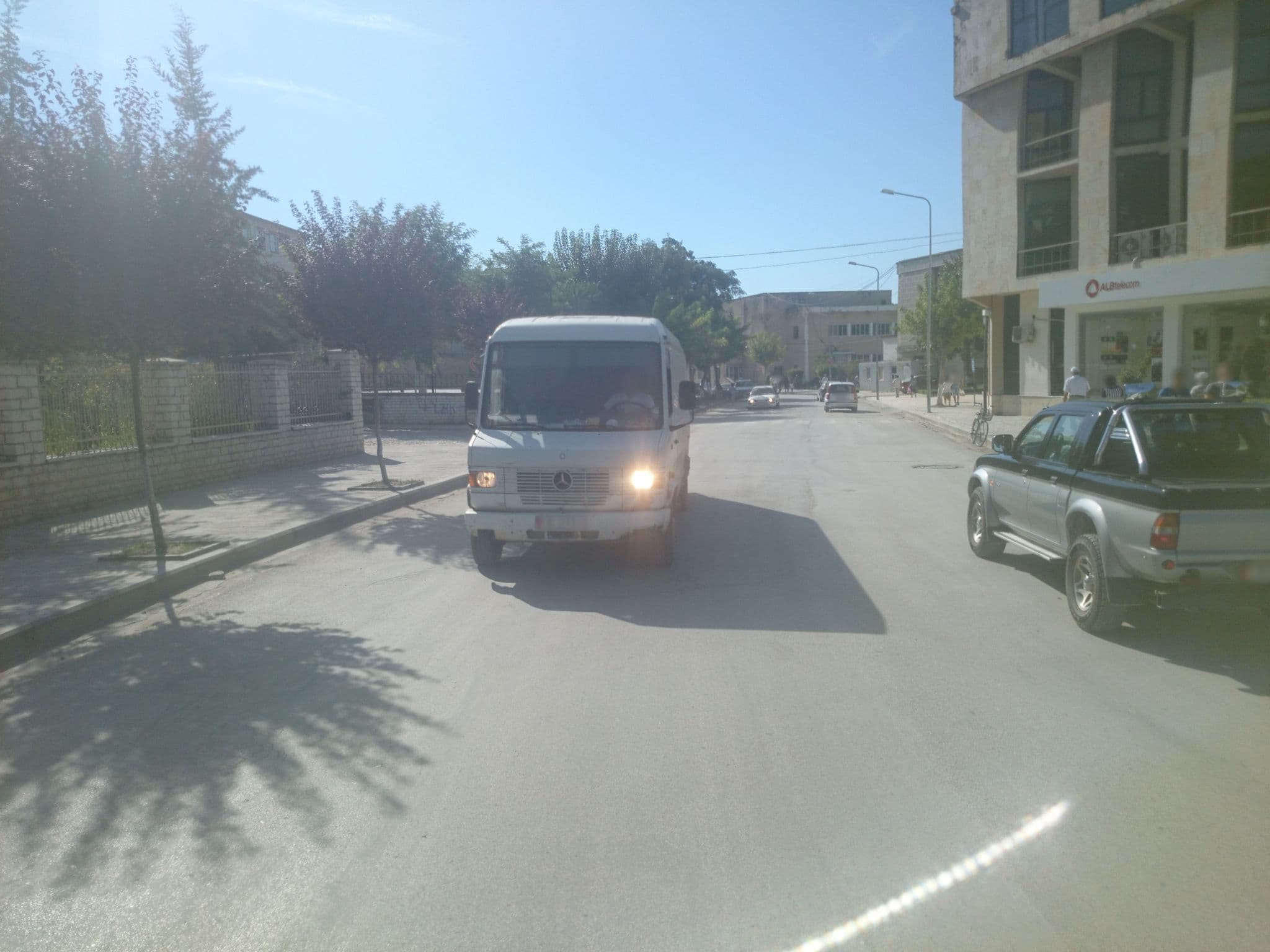 Street view near Republika, Berat — © malenki (CC BY-SA · Mapillary)