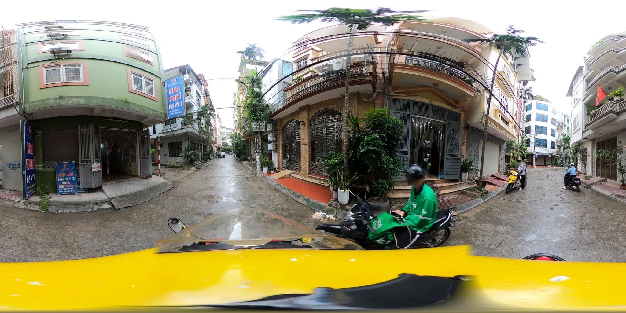 Street view near Nhà nghỉ Hạ Vy 2, Mai Dịch — © bemaps_hn_kien (CC BY-SA · Mapillary)