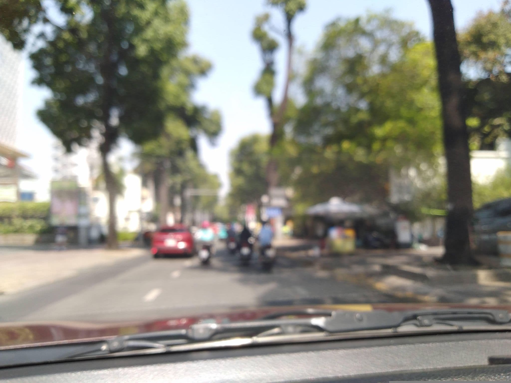 Street view near ÊMM HOTEL SAIGON, Quận Ba