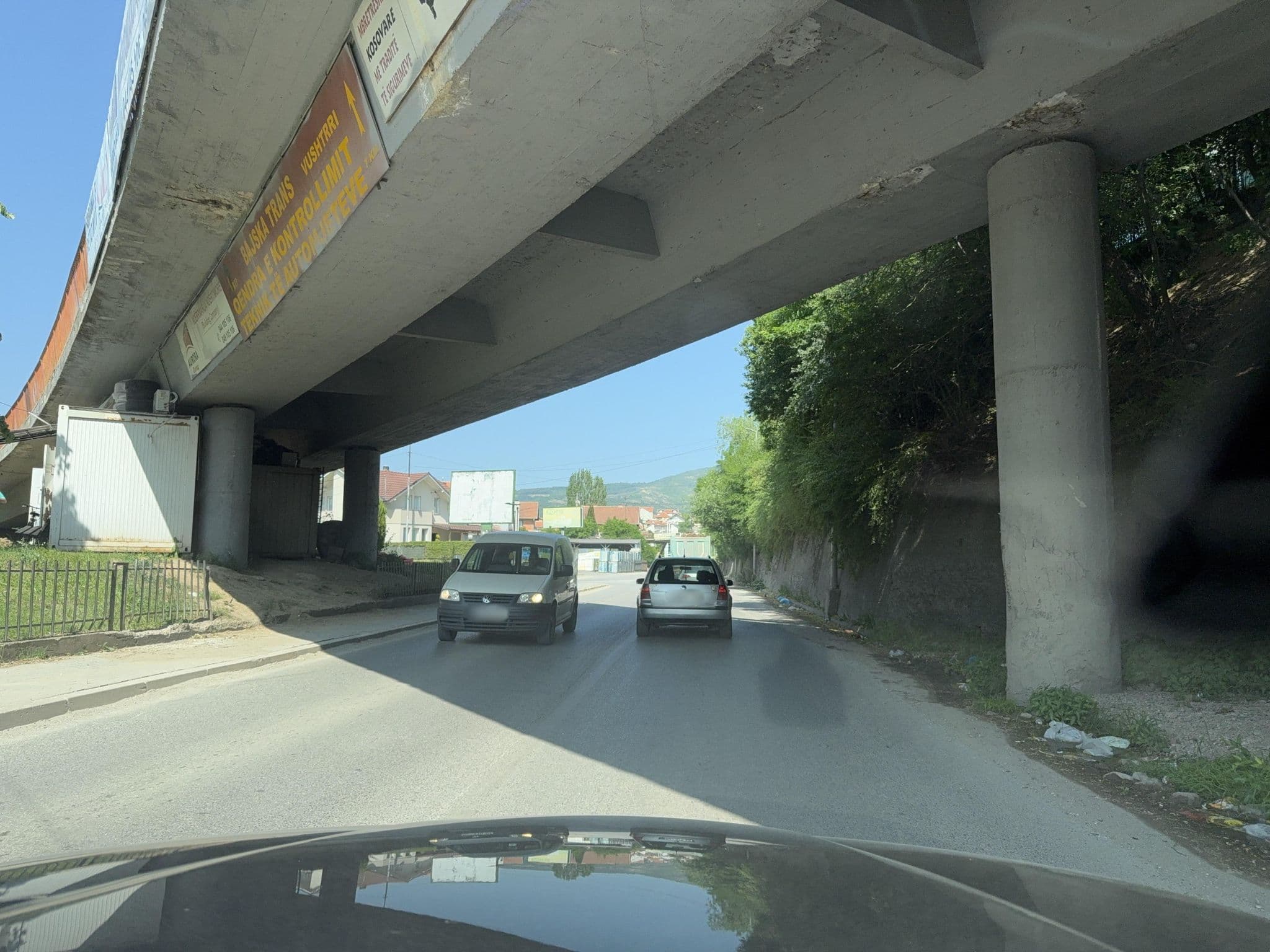 Street view near Hotel Park, Mitrovicë — © skromalee (CC BY-SA · Mapillary)