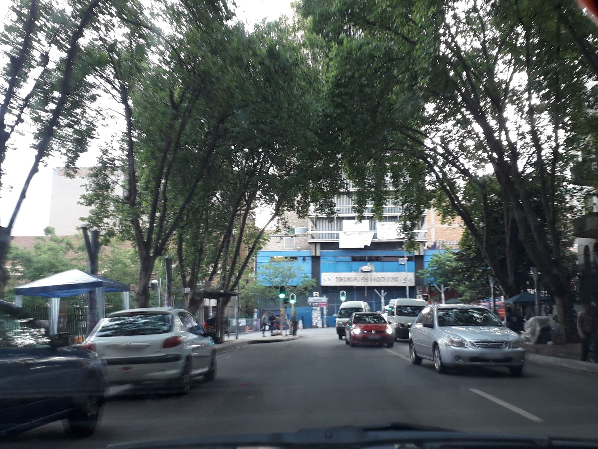 Street view near Court Hotel, Johannesburg — © lenah (CC BY-SA · Mapillary)
