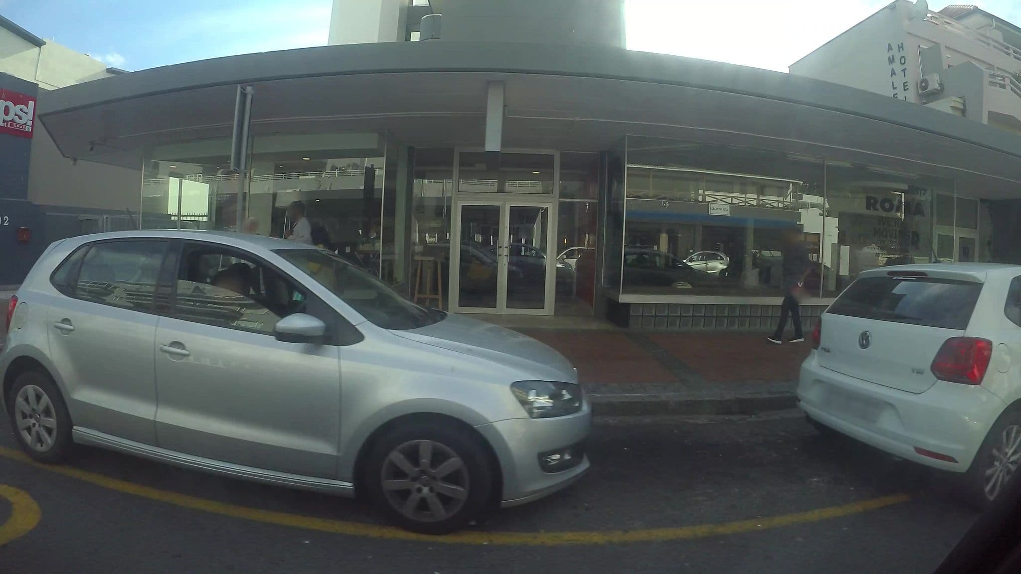 Street view near The Amalfi Hotel, Cape Town